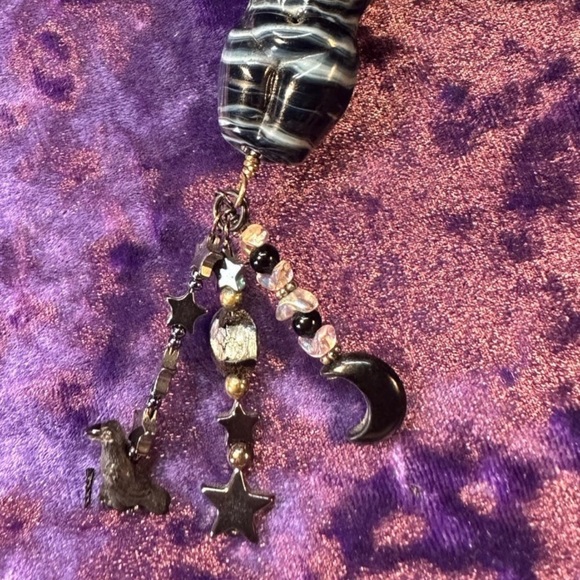 Goddess Figural Woman Feminine Charm Handblown Glass Celestial Necklace - Picture 7 of 8